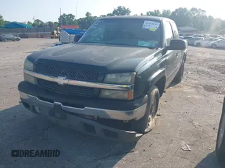 2003 Chevrolet Silverado 1500 LT with VIN 2GCEK19T331174124, listed as a IAAI auction lot 42219188 with 252,383 mi miles and . Bid and sale history available at DreamBid. Image 2.