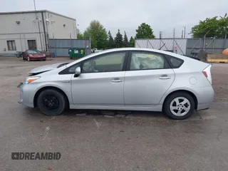 2015 Toyota Prius Four z VIN JTDKN3DU6F1917374, wystawiony jako IAAI lot #42320481 z przebiegiem 145 128 mil mil oraz . Historia ofert i sprzedaży dostępna na DreamBid. Obrazek 14.
