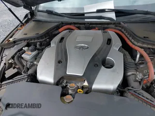 2014 Infiniti Q50 Hybrid Premium with VIN JN1AV7AP3EM690274, listed as a IAAI auction lot 42364775 with 123,315 mi miles and . Bid and sale history available at DreamBid. Image 10.