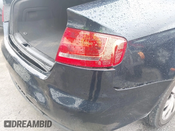 2009 Audi A4 2.0T Prem Plus with VIN WAUSF78K19N031485, listed as a IAAI auction lot 41740610 with 90,678 mi miles. Bid and sale history available at carsss.com. Image 6.