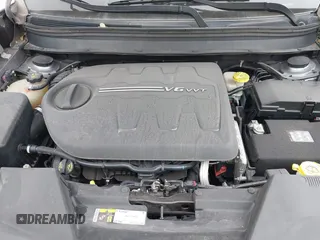 2018 Jeep Cherokee Latitude with VIN 1C4PJLCX4JD559096, listed as a IAAI auction lot 41925282 with 127,488 mi miles and . Bid and sale history available at DreamBid. Image 10.