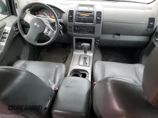 2008 Nissan Pathfinder S z VIN 5N1AR18B08C651933, wystawiony jako Copart lot #51918165 z przebiegiem 126 142 mil mil oraz Szkoda całkowita • Salvage title. Historia ofert i sprzedaży dostępna na DreamBid. Obrazek 8.