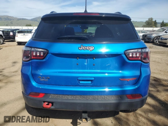 2022 Jeep Compass Trailhawk с VIN 3C4NJDDB1NT226032, выставлен на аукционе Copart как лот 50237725 с пробегом 44 805 миль миль и Списание • Salvage title. История ставок и продаж доступна на DreamBid. Изображение 6.