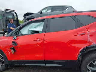 2022 Chevrolet Blazer RS с VIN 3GNKBKRS8NS137309, выставлен на аукционе IAAI как лот 42366221 с пробегом 38 368 миль миль и . История ставок и продаж доступна на DreamBid. Изображение 14.