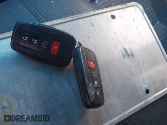 2020 Toyota RAV4 Hybrid XSE с VIN 2T3EWRFV8LW049670, выставлен на аукционе IAAI как лот 42432158 с пробегом 144 118 миль миль и . История ставок и продаж доступна на DreamBid. Изображение 11.