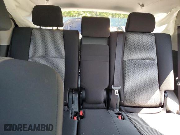 2024 Toyota 4Runner SR5 with VIN JTEMU5JR5R6215525, listed as a Copart auction lot 59391125 with 13,084 mi miles and Salvage title. Bid and sale history available at DreamBid. Image 10.