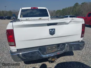 2018 Ram 2500 Tradesman with VIN 3C6UR5HL8JG192520, listed as a IAAI auction lot 41609852 with 255,003 mi miles. Bid and sale history available at carsss.com. Image 16.