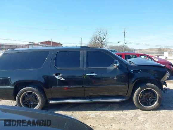 2013 Cadillac Escalade ESV Luxury with VIN 1GYS3HEF4DR156436, listed as a IAAI auction lot 41485801 with 179,010 mi miles and . Bid and sale history available at DreamBid. Image 13.