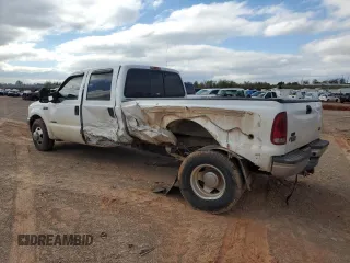 2001 Ford F-350 XL with VIN 1FTWW32F81EC66012, listed as a Copart auction lot 48225834 with 141,971 mi miles and Salvage title. Bid and sale history available at DreamBid. Image 2.