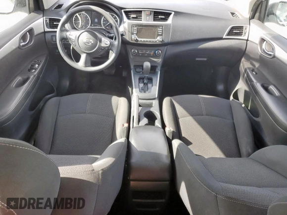2018 Nissan Sentra S z VIN 3N1AB7AP8JY252799, wystawiony jako Copart lot #57780245 z przebiegiem 172 675 mil mil oraz Czysty tytuł • Clean title. Historia ofert i sprzedaży dostępna na DreamBid. Obrazek 8.