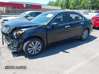 2012 Honda Accord EX-L z VIN 1HGCP3F82CA025702, wystawiony jako IAAI lot #42230409 z przebiegiem 197 848 mil mil oraz . Historia ofert i sprzedaży dostępna na DreamBid. Obrazek 2.