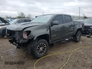 2018 Chevrolet Colorado 4WD ZR2 z VIN 1GCGTEEN6J1158037, wystawiony jako Copart lot #55127705 z przebiegiem 180 763 mil mil oraz Szkoda całkowita • Salvage title. Historia ofert i sprzedaży dostępna na DreamBid. Obrazek 1.