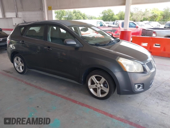 2009 Pontiac Vibe 1SB z VIN 5Y2SP67079Z429304, wystawiony jako IAAI lot #42415694 z przebiegiem 219 056 mil mil oraz . Historia ofert i sprzedaży dostępna na DreamBid. Obrazek 1.