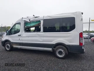 2024 Ford Transit Passenger XL with VIN 1FBAX2C89RKB89363, listed as a IAAI auction lot 42216151 with 1,496 mi miles and . Bid and sale history available at DreamBid. Image 15.