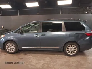 2015 Toyota Sienna Limited z VIN 5TDDK3DC3FS100407, wystawiony jako IAAI lot #42208135 z przebiegiem 83 109 mil mil oraz . Historia ofert i sprzedaży dostępna na DreamBid. Obrazek 14.