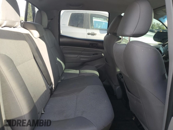 2015 Toyota Tacoma PreRunner with VIN 3TMKU4HN4FM045050, listed as a Copart auction lot 86376684 with 151,582 mi miles and Salvage title. Bid and sale history available at DreamBid. Image 10.