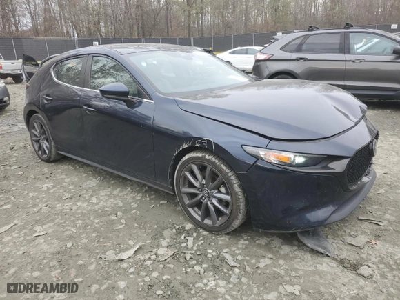 2019 Mazda Mazda3 Hatchback with VIN JM1BPAJM3K1136521, listed as a Copart auction lot 81676234 with 80,461 mi miles and Salvage Title. Bid and sale history available at carsss.com. Image 4.