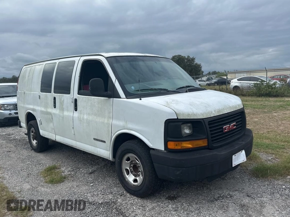 2003 GMC Savana Cargo z VIN 1GTHG35U431113170, wystawiony jako Copart lot #82019294 z przebiegiem 293 807 mil mil oraz Czysty tytuł • Clean title. Historia ofert i sprzedaży dostępna na DreamBid. Obrazek 1.
