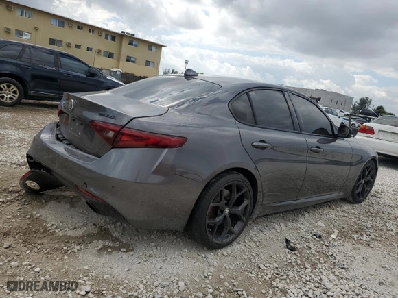 2019 Alfa Romeo Giulia with VIN ZARFAMAN3K7621936, listed as a Copart auction lot 47216845 with 61,808 mi miles and Non Repairable. Bid and sale history available at carsss.com. Image 3.