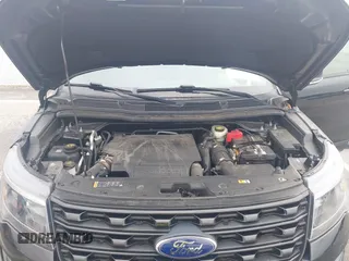 2017 Ford Explorer Sport z VIN 1FM5K8GT4HGE07722, wystawiony jako IAAI lot #42302334 z przebiegiem 79 369 mil mil oraz . Historia ofert i sprzedaży dostępna na DreamBid. Obrazek 10.