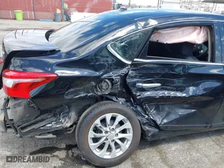 2019 Nissan Sentra SR with VIN 3N1AB7AP3KY333145, listed as a IAAI auction lot 41939140 with 123,502 mi miles. Bid and sale history available at carsss.com. Image 20.