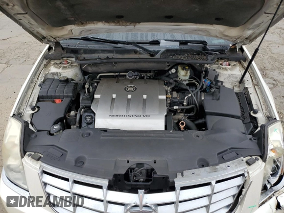 2011 Cadillac DTS with VIN 1G6KA5E63BU150750, listed as a Copart auction lot 43568135 with 100,117 mi miles and Salvage Title. Bid and sale history available at DreamBid. Image 11.