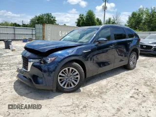2025 Mazda CX-90 Select z VIN JM3KKAHDXS1210948, wystawiony jako Copart lot #56128695 z przebiegiem 7 193 mil mil oraz Szkoda całkowita • Salvage title. Historia ofert i sprzedaży dostępna na DreamBid. Obrazek 1.