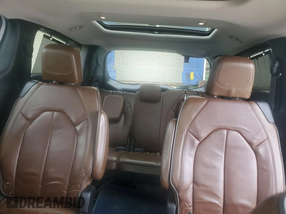 2017 Chrysler Pacifica Limited with VIN 2C4RC1GG6HR504447, listed as a Copart auction lot 53864345 with 122,164 mi miles and Clean Title. Bid and sale history available at DreamBid. Image 10.