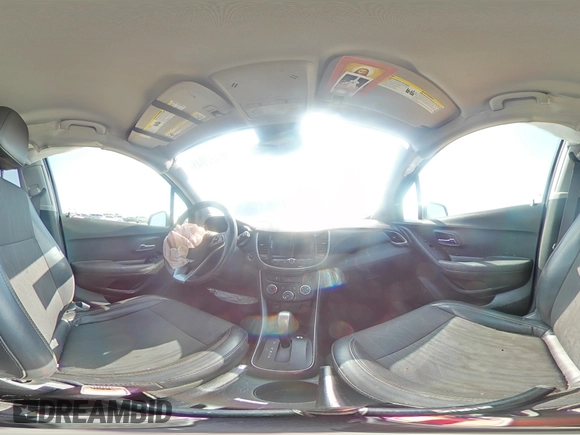 2019 Chevrolet Trax LT z VIN 3GNCJLSB6KL369470, wystawiony jako Copart lot #56122045 z przebiegiem 67 051 mil mil oraz Szkoda całkowita • Salvage title. Historia ofert i sprzedaży dostępna na DreamBid. Obrazek 14.