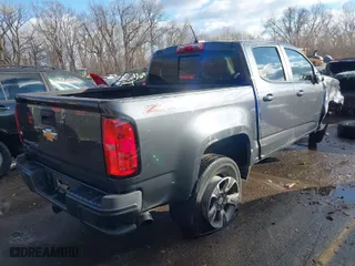 2016 Chevrolet Colorado 2WD Z71 with VIN 1GCGSDE38G1286963, listed as a IAAI auction lot 41049136 with 153,361 mi miles. Bid and sale history available at carsss.com. Image 4.