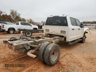 2024 Ford F-350 with VIN 1FD8W3HN0REC18650, listed as a Copart auction lot 80392644 with 26,042 mi miles and Salvage title. Bid and sale history available at DreamBid. Image 3.