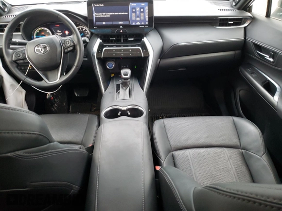 2021 Toyota Venza LE with VIN JTEAAAAH3MJ001103, listed as a Copart auction lot 71547622 with 33,224 mi miles. Bid and sale history available at carsss.com. Image 8.