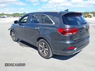 2019 Kia Sorento EX V6 with VIN 5XYPH4A55KG457294, listed as a IAAI auction lot 41641756 with 104,388 mi miles. Bid and sale history available at carsss.com. Image 3.
