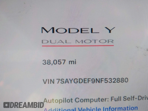 2022 Tesla Model Y Performance z VIN 7SAYGDEF9NF532880, wystawiony jako IAAI lot #41583671 z przebiegiem 38 057 mil mil oraz . Historia ofert i sprzedaży dostępna na DreamBid. Obrazek 16.