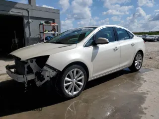 2015 Buick Verano Convenience Group with VIN 1G4PR5SK4F4183996, listed as a Copart auction lot 43165835 with 132,065 mi miles and Salvage Title. Bid and sale history available at carsss.com. Image 1.