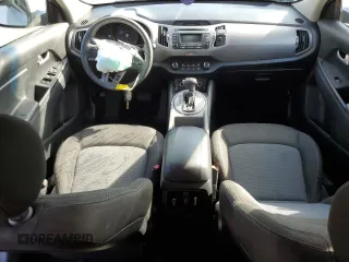 2015 Kia Sportage LX z VIN KNDPB3AC0F7720465, wystawiony jako Copart lot #56861924 z przebiegiem 114 874 mil mil oraz Szkoda całkowita • Salvage title. Historia ofert i sprzedaży dostępna na DreamBid. Obrazek 8.