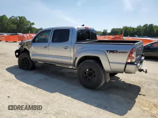 2015 Toyota Tacoma z VIN 5TFLU4EN5FX135486, wystawiony jako Copart lot #58320245 z przebiegiem 95 424 mil mil oraz Szkoda całkowita • Salvage title. Historia ofert i sprzedaży dostępna na DreamBid. Obrazek 2.
