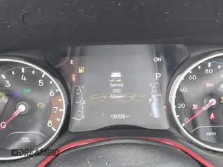 2020 Jeep Compass Trailhawk z VIN 3C4NJDDB6LT126585, wystawiony jako IAAI lot #42210794 z przebiegiem 132 220 mil mil oraz . Historia ofert i sprzedaży dostępna na DreamBid. Obrazek 15.