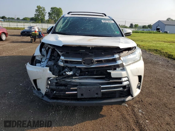 2019 Toyota Highlander Hybrid Limited with VIN 5TDDGRFH2KS071859, listed as a Copart auction lot 63679845 with 56,709 mi miles and Salvage title. Bid and sale history available at DreamBid. Image 5.