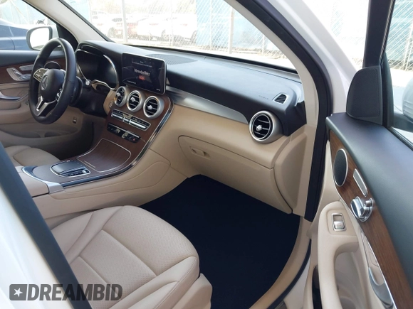 2022 Mercedes-Benz GLC 300 с VIN W1N0G8DB5NV390201, выставлен на аукционе IAAI как лот 42131813 с пробегом 32 377 миль миль и . История ставок и продаж доступна на DreamBid. Изображение 5.