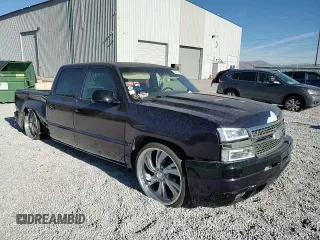2005 Chevrolet Silverado 1500 with VIN 2GCFC13T251325270, listed as a Copart auction lot 75061414 with Not Provided miles and Salvage Title. Bid and sale history available at DreamBid. Image 11.