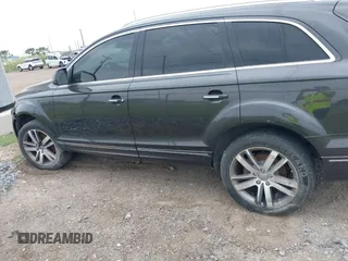 2014 Audi Q7 Premium Plus with VIN WA1LGAFE5ED013547, listed as a IAAI auction lot 42290048 with 179,269 mi miles and . Bid and sale history available at DreamBid. Image 15.