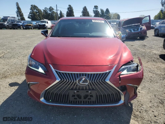 2019 Lexus ES with VIN JTHBZ1B18K2004510, listed as a Copart auction lot 52019105 with 97,090 mi miles and Salvage Title. Bid and sale history available at carsss.com. Image 5.
