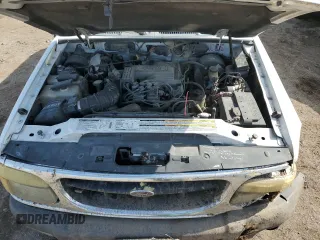 2000 Ford Explorer XLT with VIN 1FMZU83PXYZA71034, listed as a Copart auction lot 55447585 with 175,118 mi miles and Salvage title. Bid and sale history available at DreamBid. Image 12.