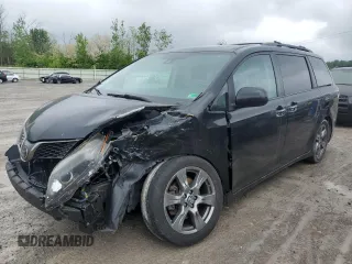 2018 Toyota Sienna SE with VIN 5TDXZ3DC1JS934855, listed as a Copart auction lot 60101785 with 53,726 mi miles and Salvage title. Bid and sale history available at DreamBid. Image 1.