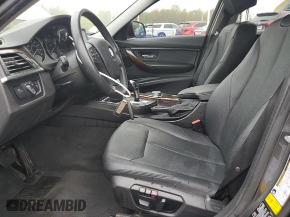 2015 BMW 3 Series 320i xDrive with VIN WBA3C3G51FNT51452, listed as a Copart auction lot 55426245 with 81,001 mi miles and Salvage title. Bid and sale history available at DreamBid. Image 7.