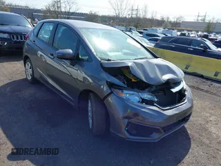 2019 Honda Fit LX with VIN 3HGGK5H45KM711417, listed as a IAAI auction lot 41918711 with 55,549 mi miles. Bid and sale history available at carsss.com. Image 1.