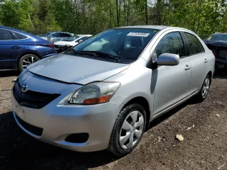 2008 Toyota Yaris z VIN JTDBT923281205000, wystawiony jako Copart lot #57104995 z przebiegiem 149 522 mil mil oraz Czysty tytuł • Clean title. Historia ofert i sprzedaży dostępna na DreamBid. Obrazek 1.