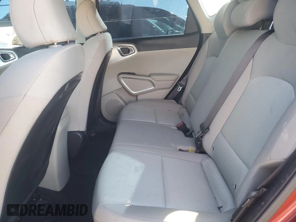 2020 Kia Soul LX with VIN KNDJ23AUXL7122250, listed as a Copart auction lot 75156234 with 55,572 mi miles and Salvage Title. Bid and sale history available at carsss.com. Image 11.