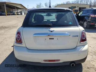 2011 MINI Hardtop with VIN WMWSU3C58BT096075, listed as a Copart auction lot 53826435 with 106,962 mi miles and Clean Title. Bid and sale history available at DreamBid. Image 6.